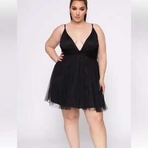 Fashion Nova “Life’s A Movie” Plus Size Flare Plunge Neck Mini Cocktail Dress